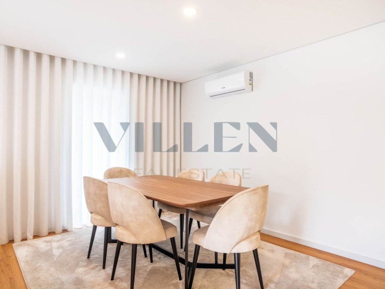 3 bedrooms Villa in Trofa, Portugal No. 304840