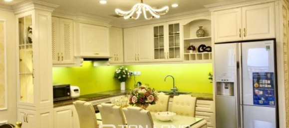 3 Schlafzimmer Wohnung in Tay Ho, Vietnam, Nr. 1240 8