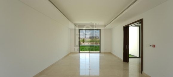 Villa de 4 dormitorios en Yas Island, UAE No. 7257 8