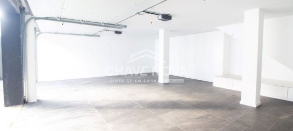 3 bedrooms House in Muro, Portugal No. 114566 4