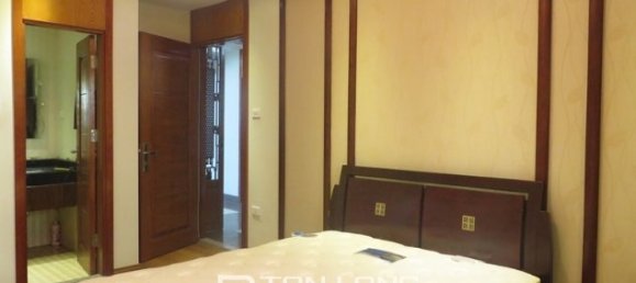 3 bedrooms Apartment in Ba Dinh, Vietnam No. 3216 5
