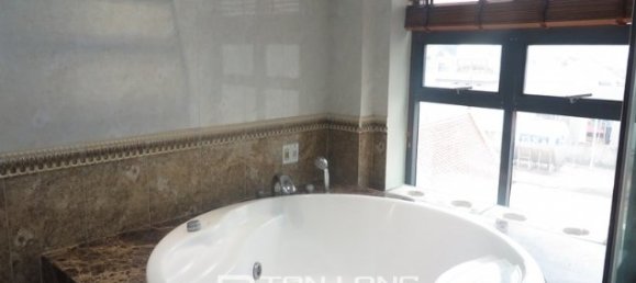 3 bedrooms Apartment in Ba Dinh, Vietnam No. 3216 13