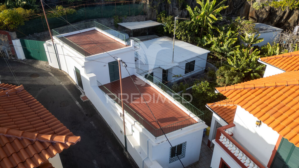 3 bedrooms House in Funchal, Portugal No. 110679