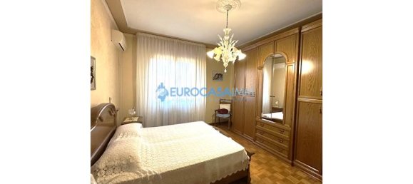 Дом с 3 спальнями в Карпи, Италия № 61288 3