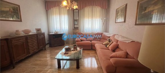 Дом с 3 спальнями в Карпи, Италия № 61288 27