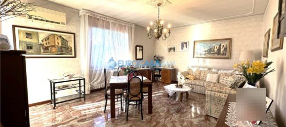 Дом с 3 спальнями в Карпи, Италия № 61288 25