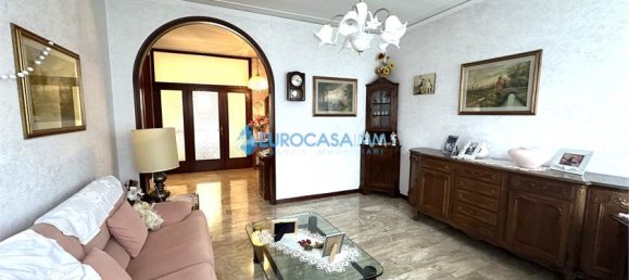 Дом с 3 спальнями в Карпи, Италия № 61288 31