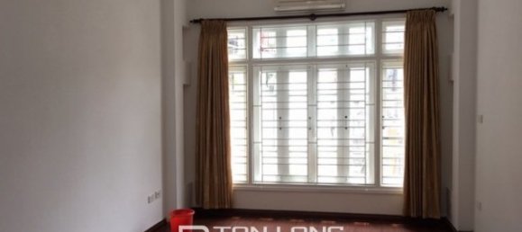 3 غرف نوم منزل في Tay Ho, Vietnam رقم 3013 6