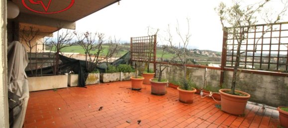 3 rooms Penthouse in San Giovanni Valdarno, Italy No. 236439 17