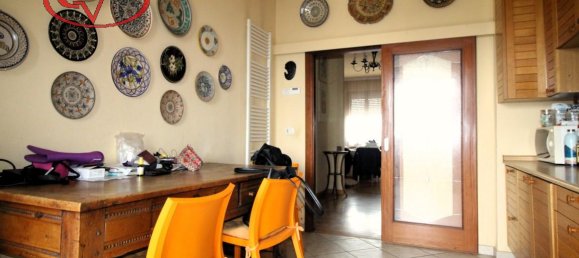 3 rooms Penthouse in San Giovanni Valdarno, Italy No. 236439 8