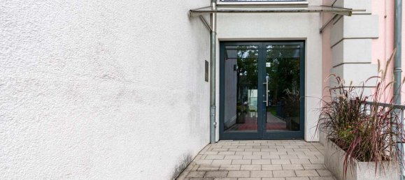 Квартира с 2 спальнями в Нойс, Германия № 263349 3