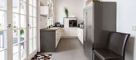 Квартира с 2 спальнями в Нойс, Германия № 263349 8