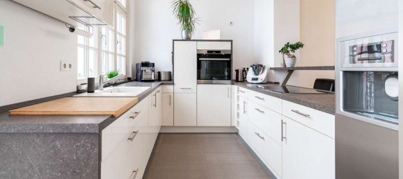 Квартира с 2 спальнями в Нойс, Германия № 263349 10