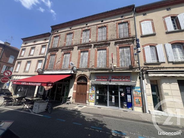 600m² Commercial property in Albi, France No. 300286