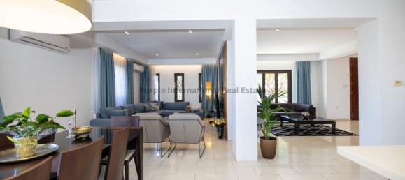 6 bedrooms Villa in Deryneia, Cyprus No. 22039 25