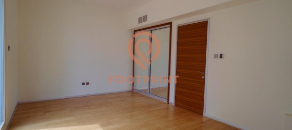 Вилла с 4 спальнями в Джумейра Вилладж Серкл, ОАЭ № 23745 7