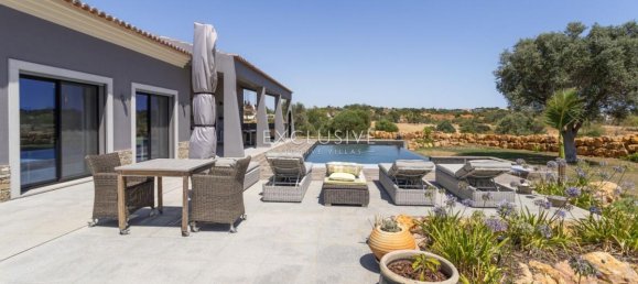 3 bedrooms Villa in Lagoa, Portugal No. 7570 4