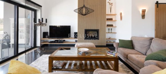 3 bedrooms Villa in Lagoa, Portugal No. 7570 7