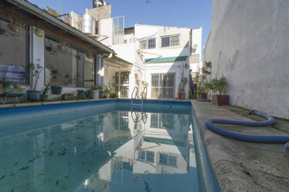 4 bedrooms House in General San Martin, Argentina No. 2356