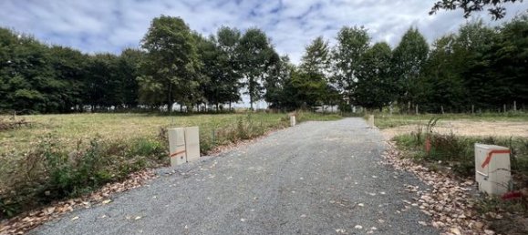 Terreno en Chateaugiron, France 995 m² No. 315059 3