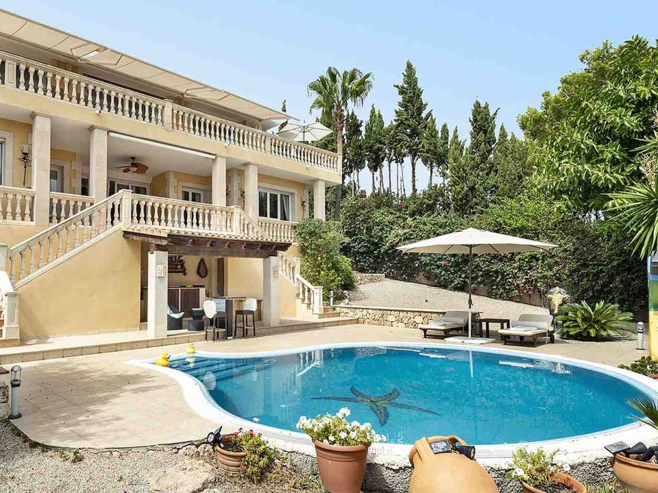 Villa de 3 dormitorios en Nova Santa Ponça, Spain No. 271495