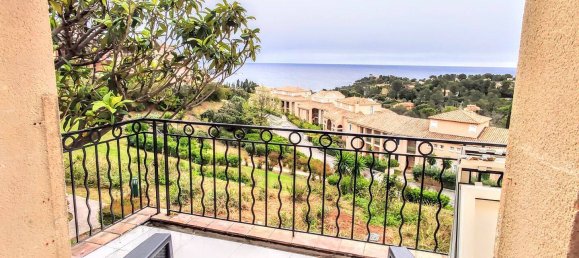 2 chambres Duplex à Saint-Raphaël, France No. 332643 2