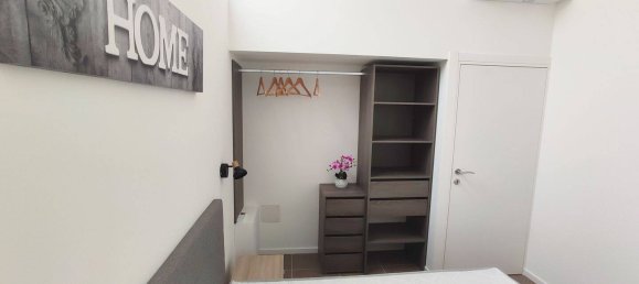 2 chambres Duplex à Saint-Raphaël, France No. 332643 4