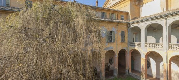 30 غرف نوم قطعة أرض في Casalnoceto, Italy رقم 217696 35