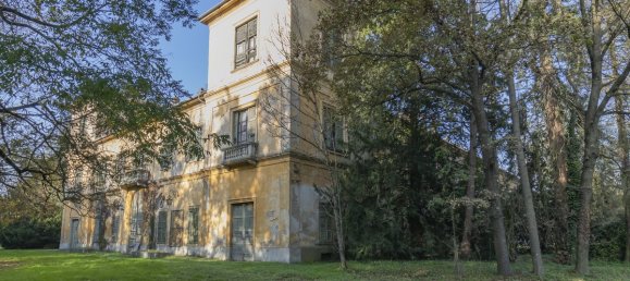 30 غرف نوم قطعة أرض في Casalnoceto, Italy رقم 217696 36