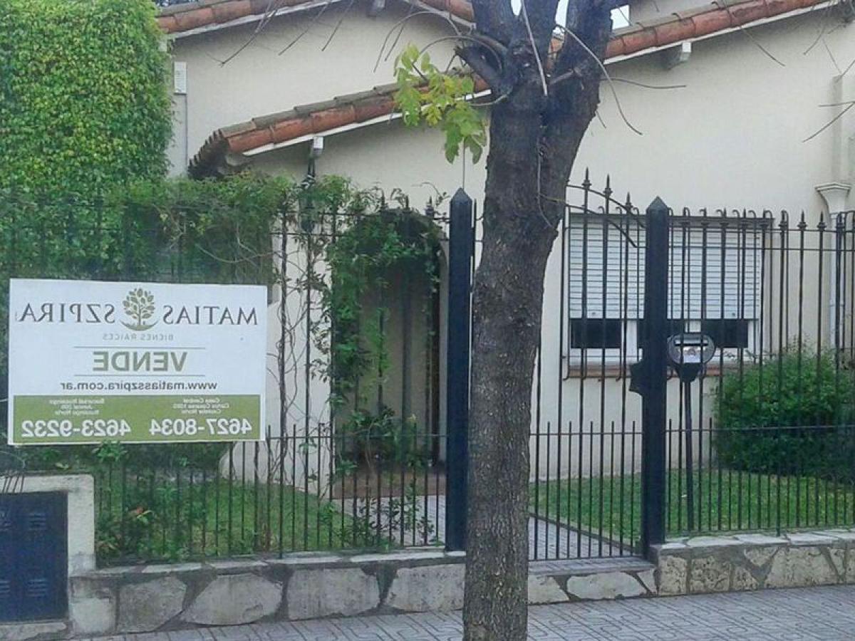 2 غرف نوم منزل في Moron, Argentina رقم 7027