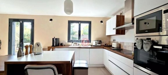 Дом с 4 спальнями в Ле-Ренси, Франция № 311225 2