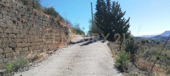 4000m² Land in Piana degli Albanesi, Italy No. 371180 2