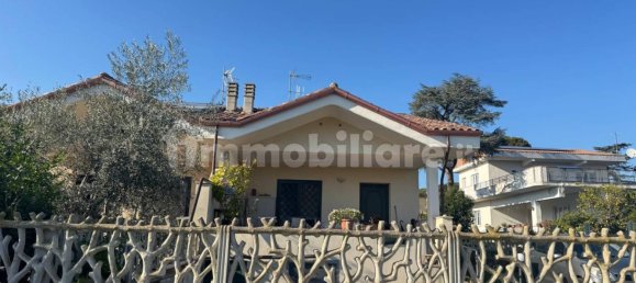 4 غرف نوم فيلا في Ardea, Italy رقم 375265 2