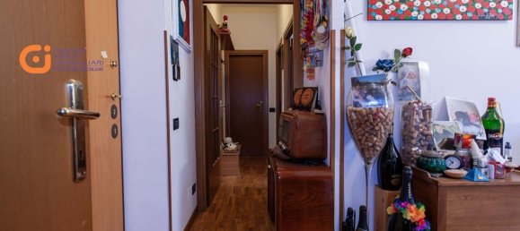 Квартира с 3 спальнями в Рим, Италия № 322469 12