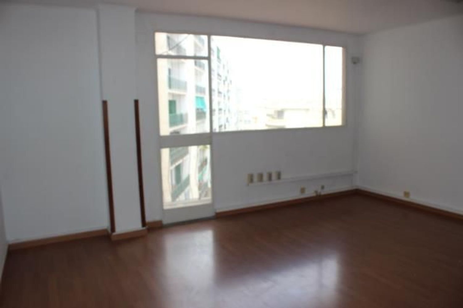 Bureau à Palma de Majorca, Spain 114m² No. 208952