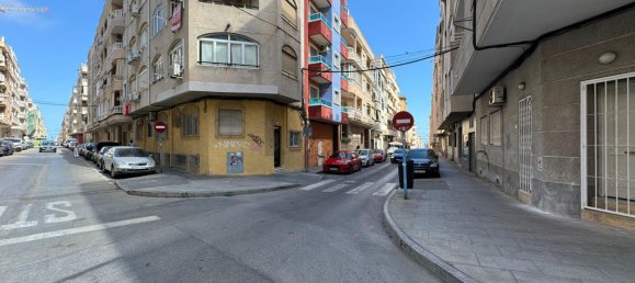 Коммерческая недвижимость 118м² в Торревьеха, Аликанте, Валенсия, Испания № 364884 20