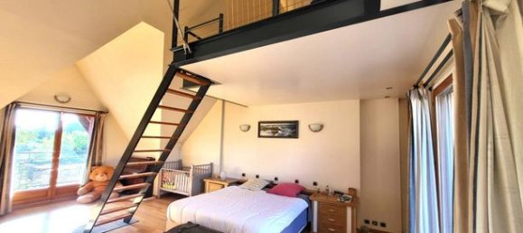 3 bedrooms House in Sainte-Genevieve, France No. 300371 7