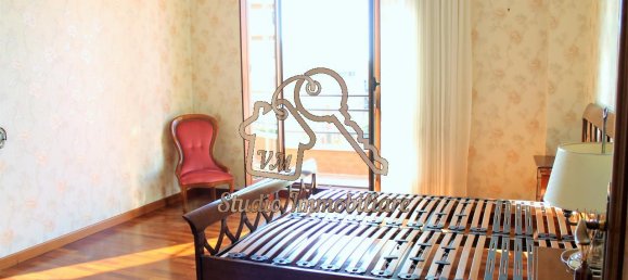 Apartamento de 3 divisões em Rome, Italy N.º 232000 9