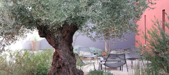  Commercial property in Faugeres, France No. 820 2