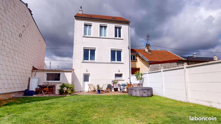 3 Schlafzimmer Haus in Le Havre, France, Nr. 353060