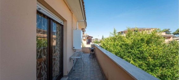 3-salle Duplex à Pomezia, Italy No. 299331 20