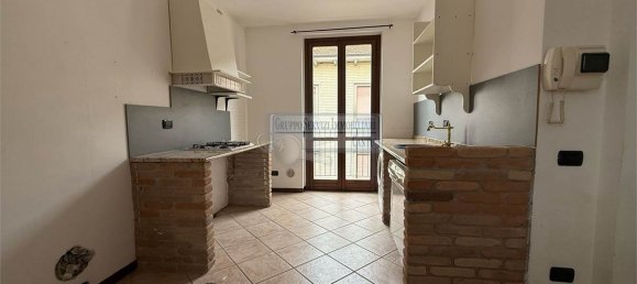 3 rooms Duplex in Como, Italy No. 62253 4