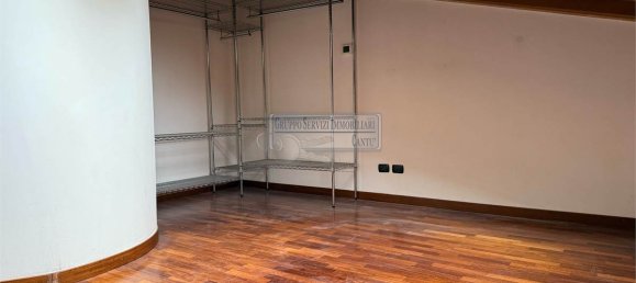 3 rooms Duplex in Como, Italy No. 62253 8