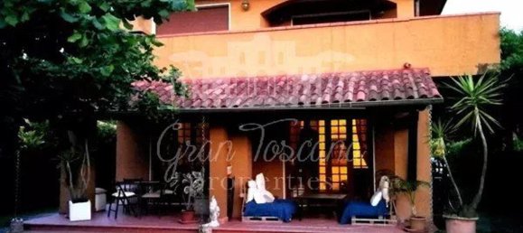 15 rooms Villa in Forte dei Marmi, Italy No. 298464 5