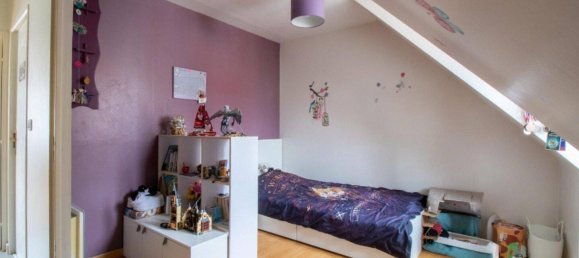 5 bedrooms House in Chelles, France No. 328939 13