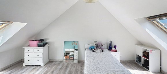 5 bedrooms House in Chelles, France No. 328939 9