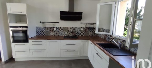 4 bedrooms House in Sainte-Maure-de-Touraine, France No. 230676 2