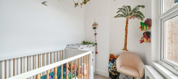 3 bedrooms House in Beckenham, United Kingdom No. 14401 14