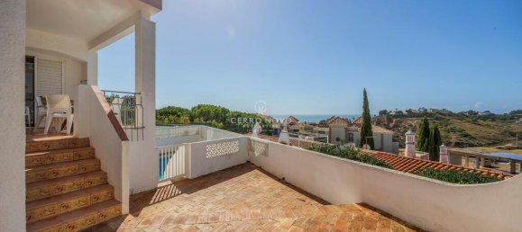 3 bedrooms Villa in Albufeira, Portugal No. 137109 7