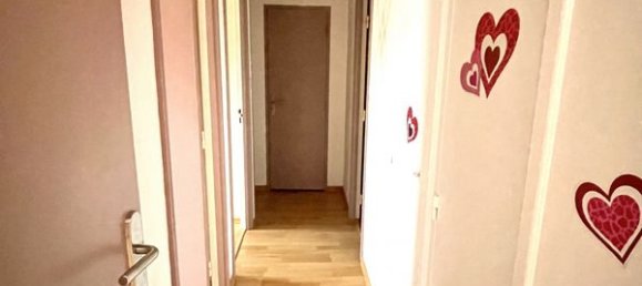 3 Schlafzimmer Wohnung in Laon, France, Nr. 161080 3